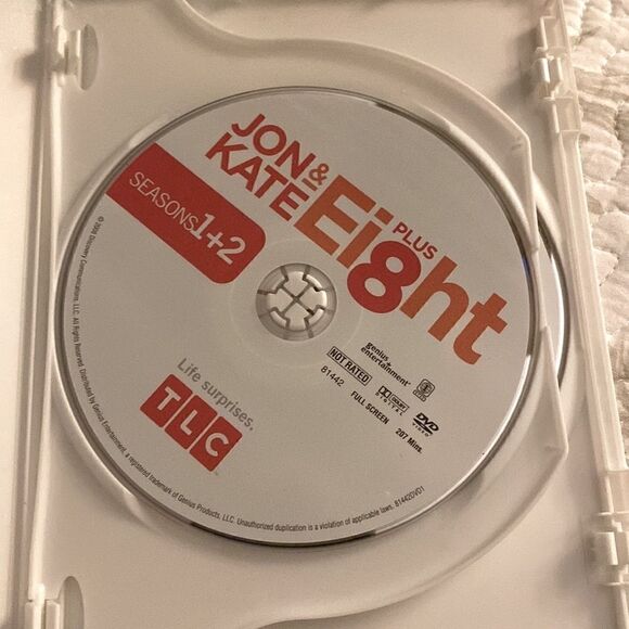Jon & Kate Plus 8 Seasons 1&2 - Picture 3 of 4